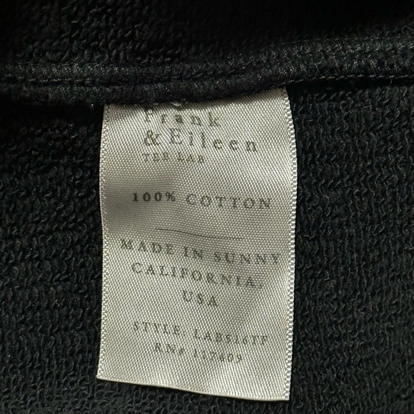 Frank & Eileen Anna Long Sleeve Capelet Black Pullover Triple Fleece Size Medium - Picture 10 of 11